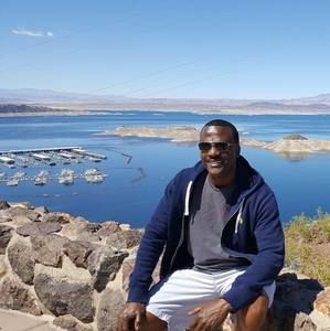 Meet your Posher, Roydell